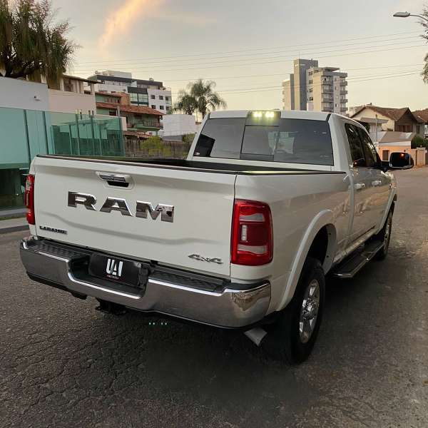 FotoCarro07- Ram 2.500 Laramie