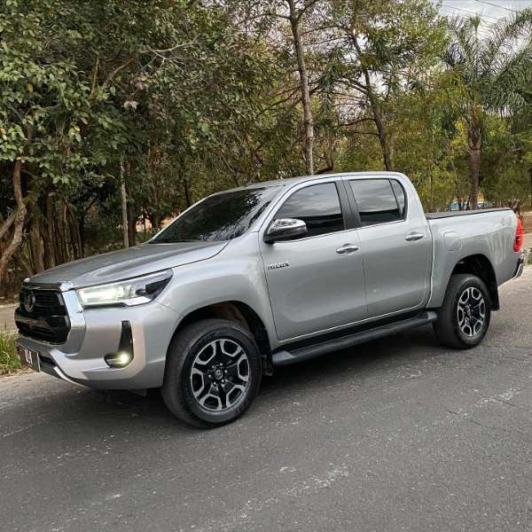 FotoCarro01- Toyota Hilux SRX