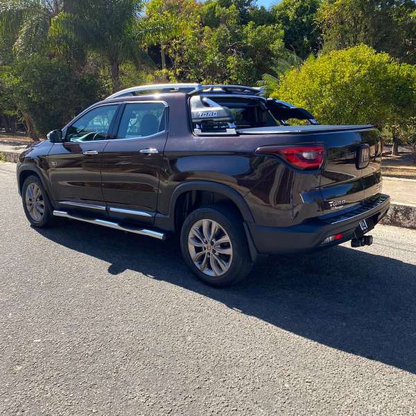 FotoCarro05-Fiat Toro Ranch Marrom