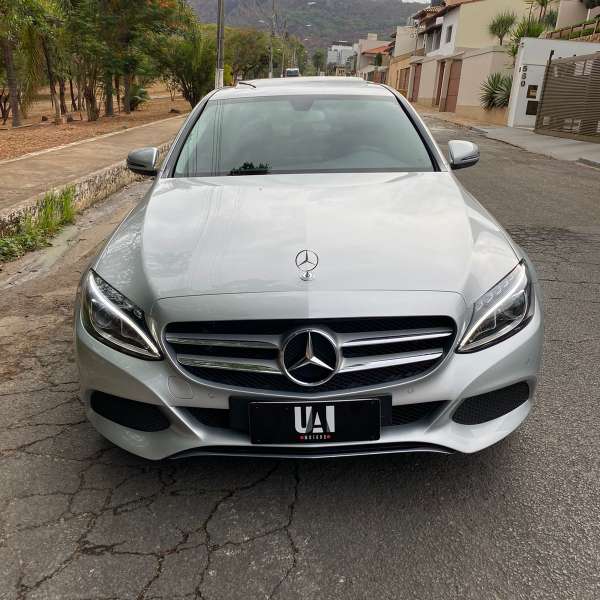 FotoCarro02- Mercedes Benzs C-250 Avantgard