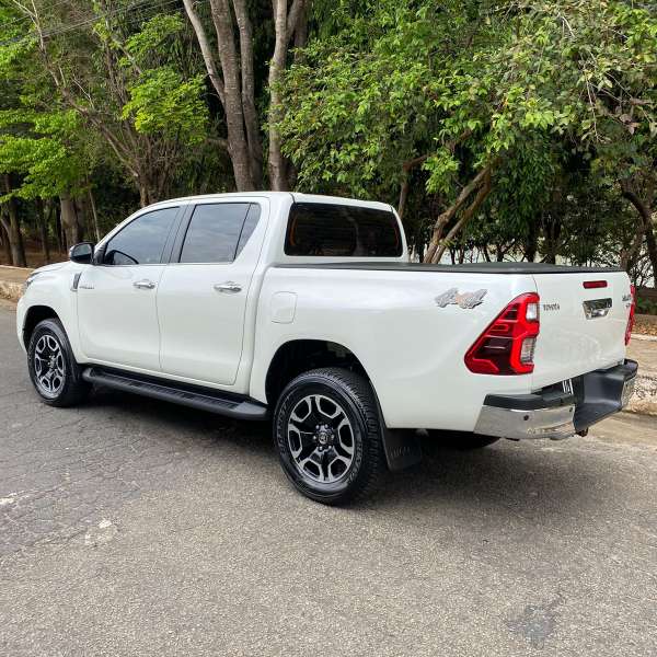 FotoCarro06- Toyota Hilux SRX CD