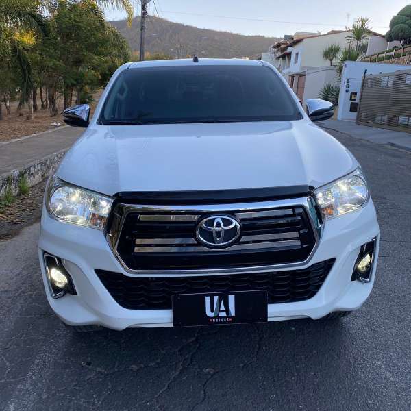 FotoCarro-Toyota Hilux SRV
