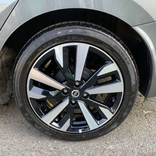 FotoCarro-Nissan Versa Exclusive 1.6