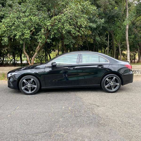 FotoCarro04- Mercedes Benz A200 Sedan HI