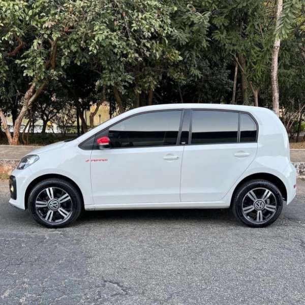 FotoCarro04- Volkswagen UP Pepper