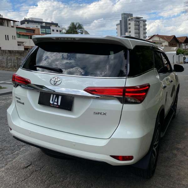 FotoCarro06- Toyota SW4 SRX