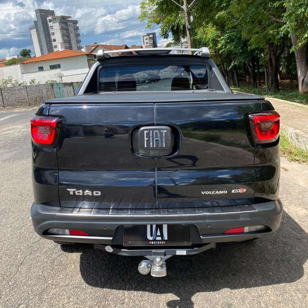 FotoCarro07- Fiat Toro Volcano -preta