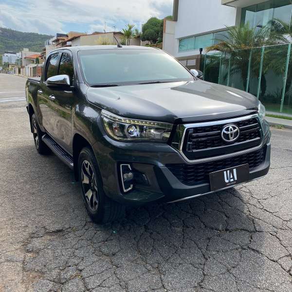 FotoCarro08- Toyota Hilux SRX