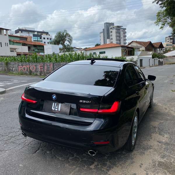 FotoCarro07-TBMW 330I Sport