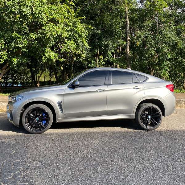 FotoCarro04-BMW X6 M
