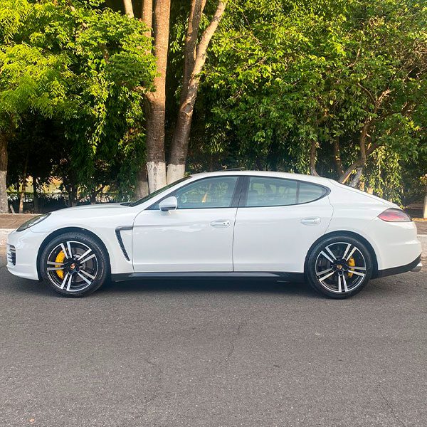 fot0o 02 -Porsche Panamera Turbo 4.8 V8 Turbo