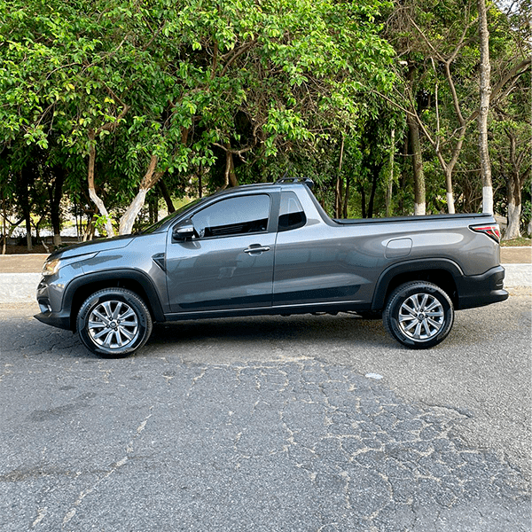 fot0o 03 -Fiat Strada Freedom 1.3 CS