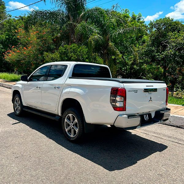 fot0o 04 - Mitsubishi L200 Triton Sport HPE
