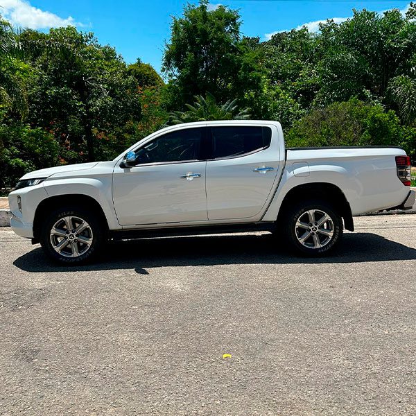 fot0o 05 - Mitsubishi L200 Triton Sport HPE