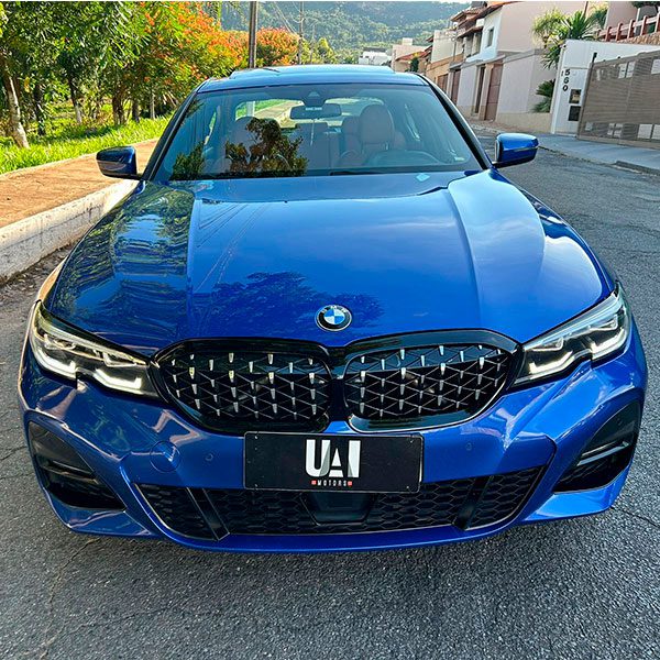 fot0o 01 -BMW 320I MSPORT
