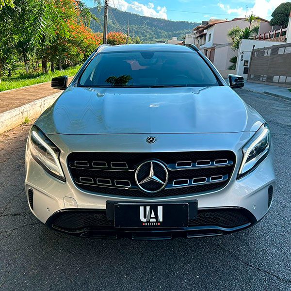 fot0o 03 - MERCEDES-BENZ GLA 200 1.6 CGI FLEX NIGHT 7G-DCT