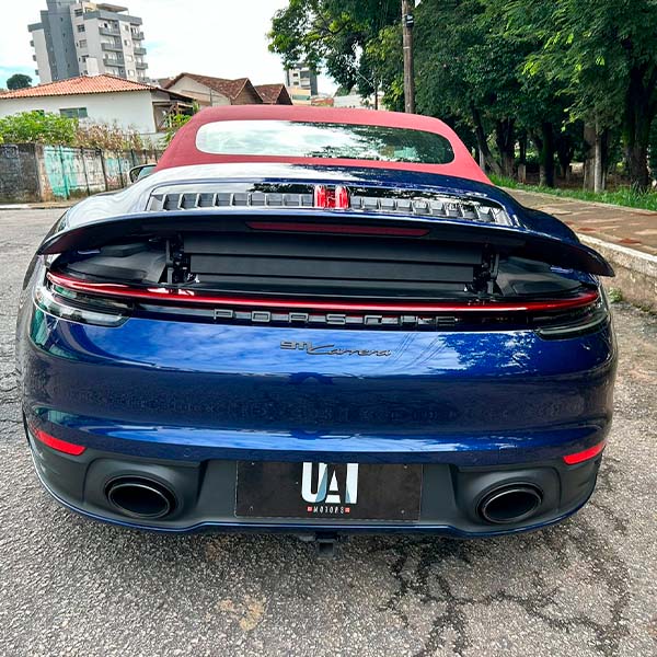 fot0o 05 -PORSCHE 911 CARRERA CABRIOLET