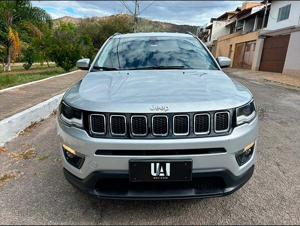 fot0o 02 JEEP COMPASS 2.0