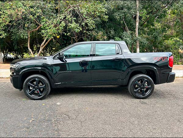 fot0o 04 RAM RAMPAGE 2.0 HURRICANE 4