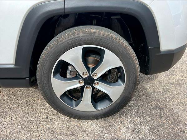 fot0o 05 JEEP COMPASS 2.0