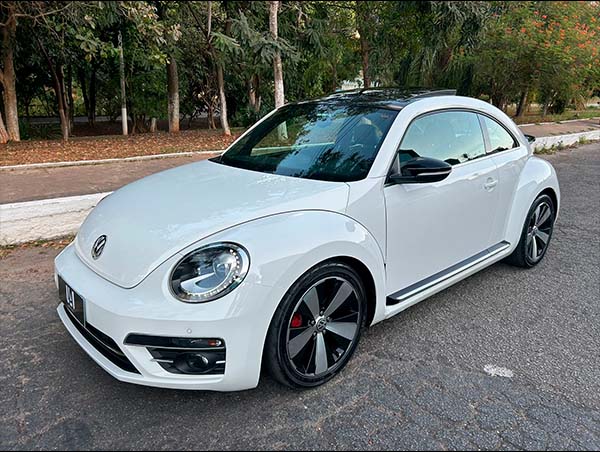 fot0o 02 VOLKSWAGEN FUSCA 2.0 TSI 16V GASOLIN