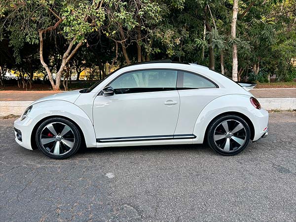 foto 06 VOLKSWAGEN FUSCA 2.0 TSI 16V GASOLIN