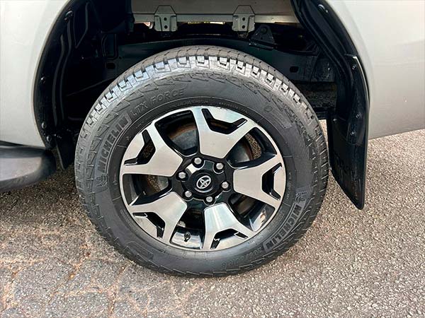 foto 09 TOYOTA HILUX 2.8 SRX 4X4 CD 16V DIESEL