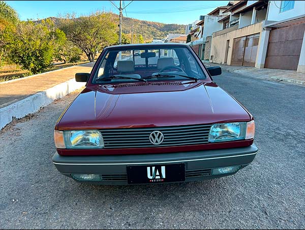 fot0o 02 VOLKSWAGEN SAVEIRO 1.8 CL CS 8V GASOLINA
