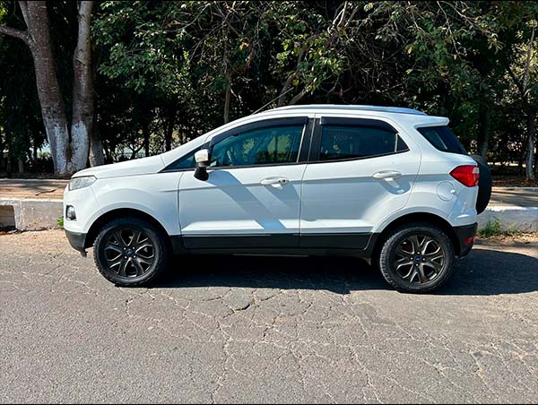 fot0o 04 FORD ECOSPORT 2.0 TITANIUM 16V FLEX 4P