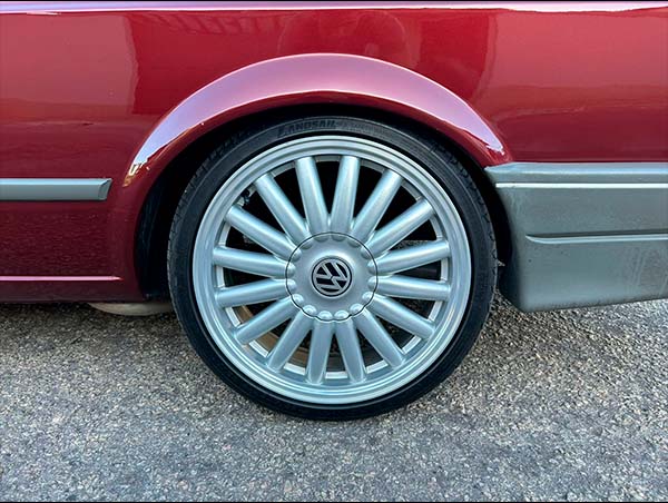 fot0o 05 VOLKSWAGEN SAVEIRO 1.8 CL CS 8V GASOLINA