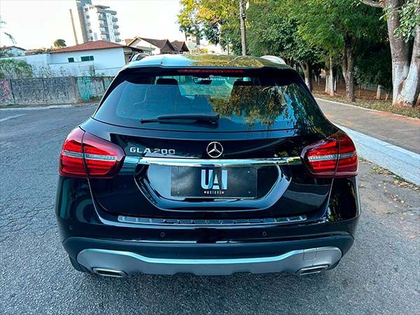 foto 07 MERCEDES-BENZ GLA 200 1.6 CGI