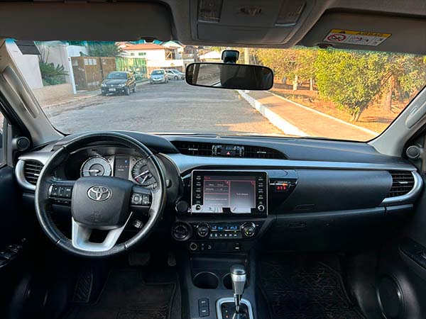 foto 09 TOYOTA HILUX 2.8 D-4D TURBO DIESEL