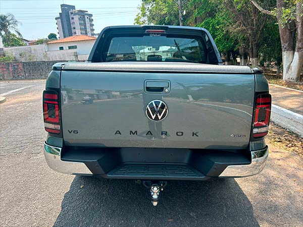 foto 07 VOLKSWAGEN AMAROK 3.0 V6 TDI DIESEL EXTREME