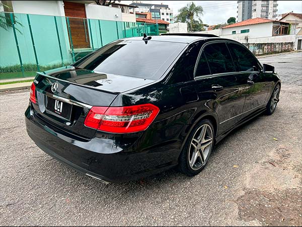 fot0o 02 MERCEDES-BENZ E 250 1.8 CGI AVANTGARDE 16V 4P_