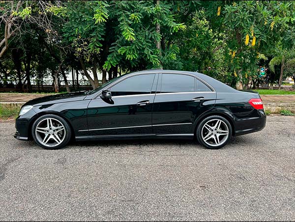 fot0o 04 MERCEDES-BENZ E 250 1.8 CGI AVANTGARDE 16V 4P_