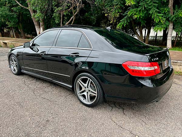 foto 09 MERCEDES-BENZ E 250 1.8 CGI AVANTGARDE 16V 4P_