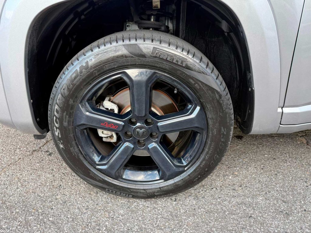 WhatsApp-Image-2025-05-12-at-16.23.13