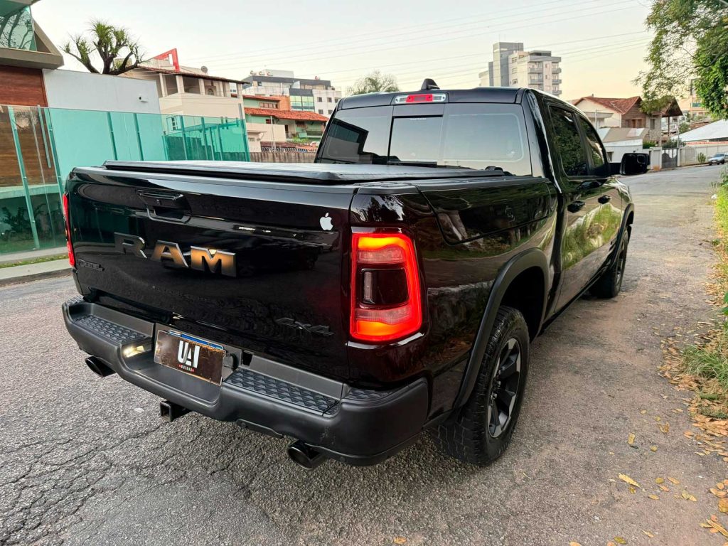 WhatsApp-Image-2025-05-19-at-16.47.58